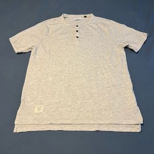 EUC Five Four brand gray heather 3 button henley tshirt size M